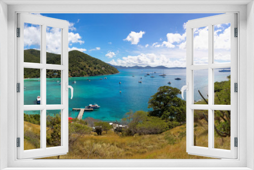 Fototapeta Naklejka Na Ścianę Okno 3D - Tropical shoreline in British Virgin Island (BVI), Caribbean