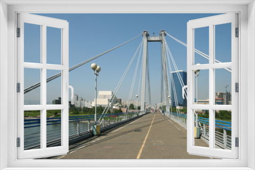 Fototapeta Naklejka Na Ścianę Okno 3D - Cable-stayed bridge over the Yenisei in Krasnoyarsk