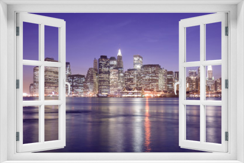 Fototapeta Naklejka Na Ścianę Okno 3D - Manhattan city skyline at night