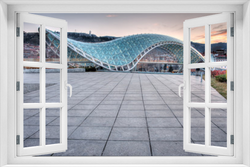 Fototapeta Naklejka Na Ścianę Okno 3D - The Bridge of Peace in Tbilisi 