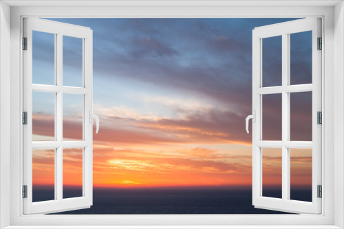 Fototapeta Naklejka Na Ścianę Okno 3D - Colorful dramatic sunset. Cape Keri