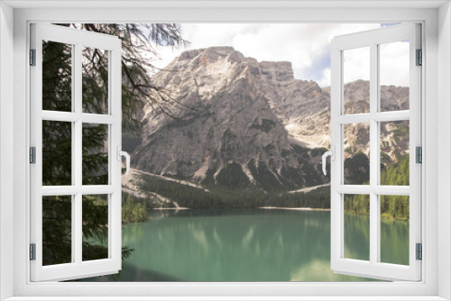 Fototapeta Naklejka Na Ścianę Okno 3D - 414 - Lake braies