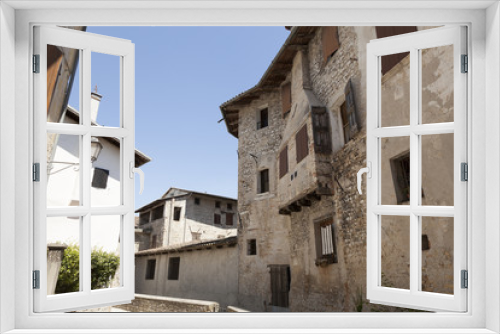 Fototapeta Naklejka Na Ścianę Okno 3D - Borgo antico di Valvasone