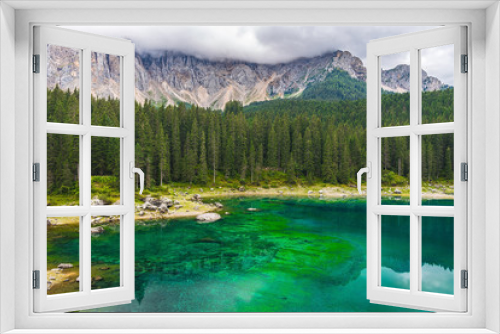 Fototapeta Naklejka Na Ścianę Okno 3D - lake Misurina in the Alps