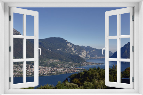 Fototapeta Naklejka Na Ścianę Okno 3D - Bellagio: veduta panoramica del lago di Como 