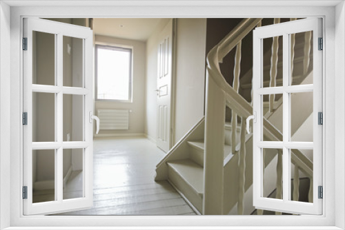 Fototapeta Naklejka Na Ścianę Okno 3D - couloir étage chambres intérieur maison avec escalier