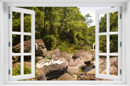Fototapeta Naklejka Na Ścianę Okno 3D - Stones condo, waterfall in sunny day - Serra da Canastra Nationa