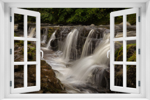 Fototapeta Naklejka Na Ścianę Okno 3D - The gully leading to Panwar, or Sgwd y Pannwr waterfall on the Mellte river, near Pontneddfechan in South Wales, UK.