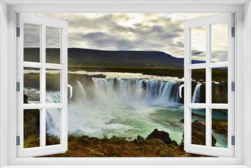 Fototapeta Naklejka Na Ścianę Okno 3D - Picture of the one of the most spectacular waterfall in Iceland