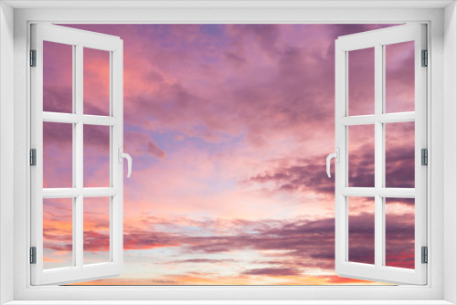 Fototapeta Naklejka Na Ścianę Okno 3D - Beautiful colors sunset clouds