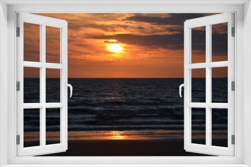 Fototapeta Naklejka Na Ścianę Okno 3D - Le coucher du soleil