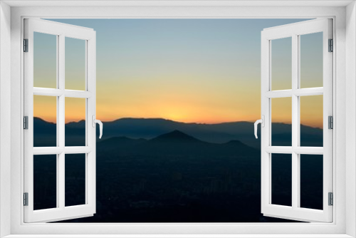Fototapeta Naklejka Na Ścianę Okno 3D - Pôr-do-sol em Santiago