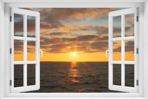 Fototapeta Naklejka Na Ścianę Okno 3D - Sunset on the Pacific 