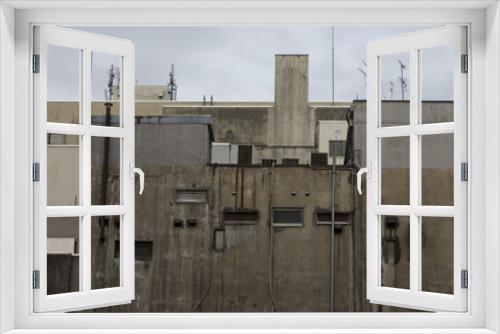 Fototapeta Naklejka Na Ścianę Okno 3D - 古びたビル