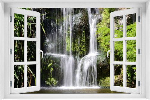 Fototapeta Naklejka Na Ścianę Okno 3D - Tropical Waterfall