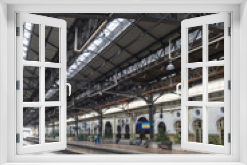 Fototapeta Naklejka Na Ścianę Okno 3D - KL train station