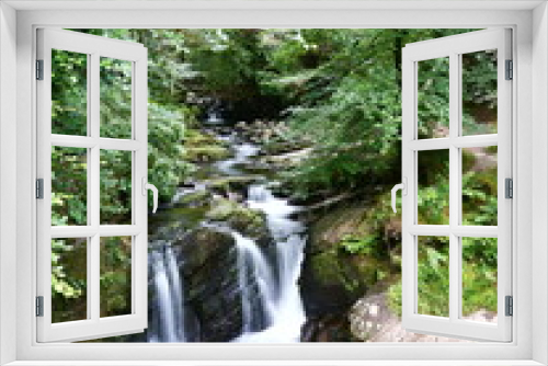 Fototapeta Naklejka Na Ścianę Okno 3D - Bach mit Wasserfall