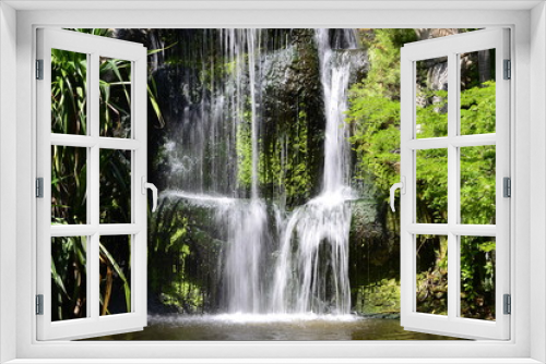 Fototapeta Naklejka Na Ścianę Okno 3D - Tropical Waterfall