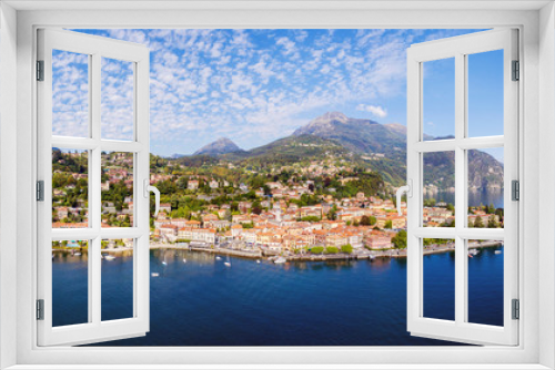 Fototapeta Naklejka Na Ścianę Okno 3D - Menaggio - Lago di Como (IT) - Panoramica aerea