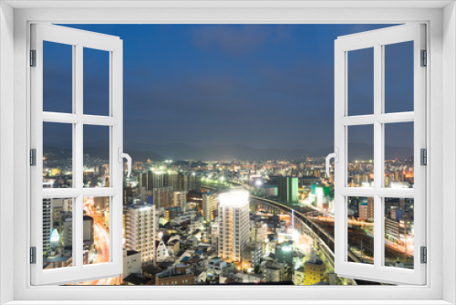 Fototapeta Naklejka Na Ścianę Okno 3D - 広島駅隣接ホテルから東側の夜景