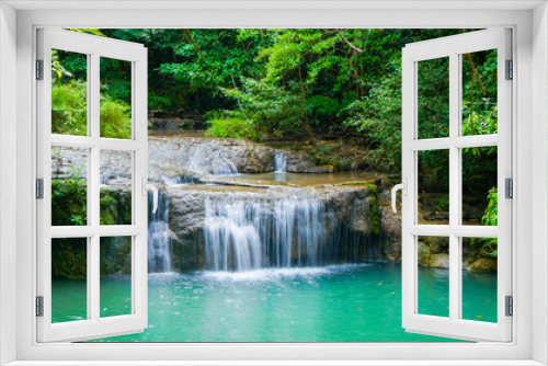 Fototapeta Naklejka Na Ścianę Okno 3D - Waterfall at national park, thailand
