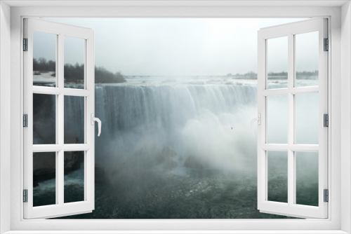 Fototapeta Naklejka Na Ścianę Okno 3D - 冬のナイアガラの滝