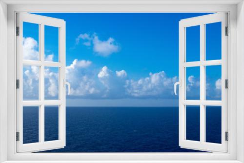 Fototapeta Naklejka Na Ścianę Okno 3D - Smooth skies