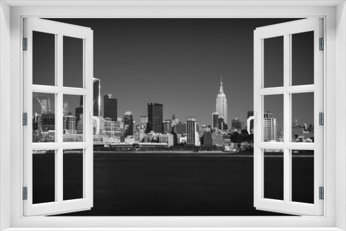 Fototapeta Naklejka Na Ścianę Okno 3D - A view from across the Hudson