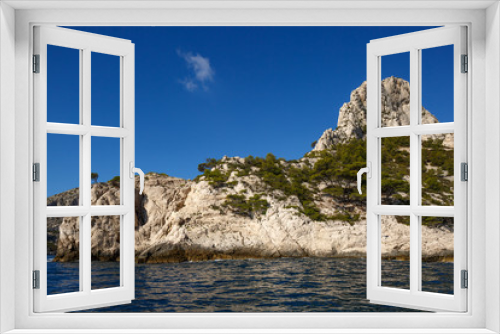 Fototapeta Naklejka Na Ścianę Okno 3D - Vue from the sea on Calanques de Cassis, Calanques de Marseille, Provence, France