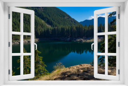 Fototapeta Naklejka Na Ścianę Okno 3D - Clear Mountain Lake