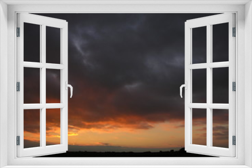 Fototapeta Naklejka Na Ścianę Okno 3D - Moody sunset