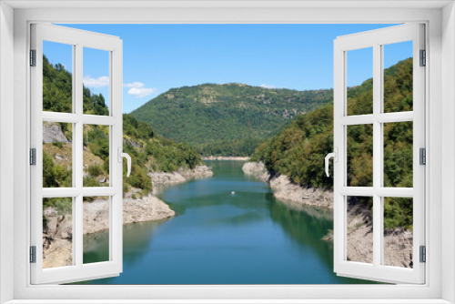 Fototapeta Naklejka Na Ścianę Okno 3D - lake in garfagnana