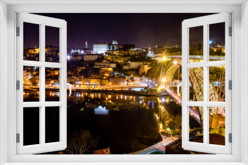Fototapeta Naklejka Na Ścianę Okno 3D - Porto evening skyline cityscape with Douro River and Dom Luis I Bridge in Porto, Portugal