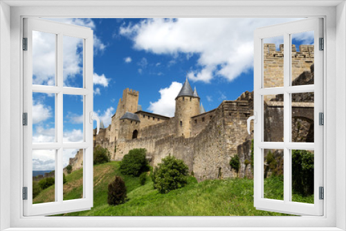 Fototapeta Naklejka Na Ścianę Okno 3D - The medieval fortified city of Carcassonne, France on a spring day.