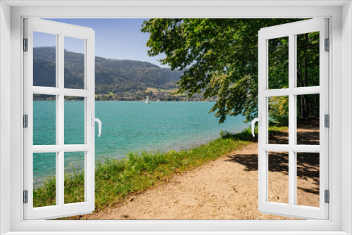Fototapeta Naklejka Na Ścianę Okno 3D - Wolfgangsee lake promenade and Sankt Gilgen view