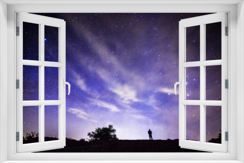 Fototapeta Naklejka Na Ścianę Okno 3D - Humbled