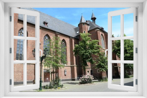 Fototapeta Naklejka Na Ścianę Okno 3D - Saint Lambertus Roman Catholic church in Düsseldorf, Germany
