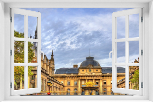 Fototapeta Naklejka Na Ścianę Okno 3D - The Palais de Justice in Paris, France