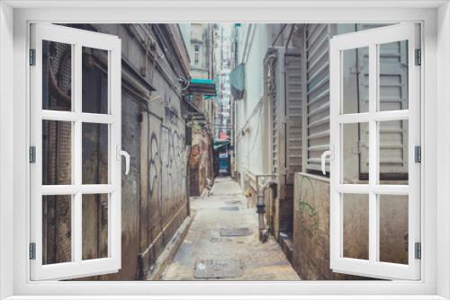 Fototapeta Naklejka Na Ścianę Okno 3D - Walking via Hidden Gate
