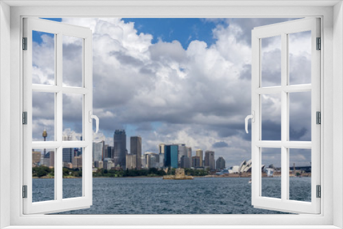 Fototapeta Naklejka Na Ścianę Okno 3D - Beautiful panoramic view of Sydney city skyline from the sea