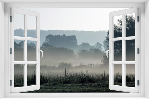 Fototapeta Naklejka Na Ścianę Okno 3D - Mist Across Meadow