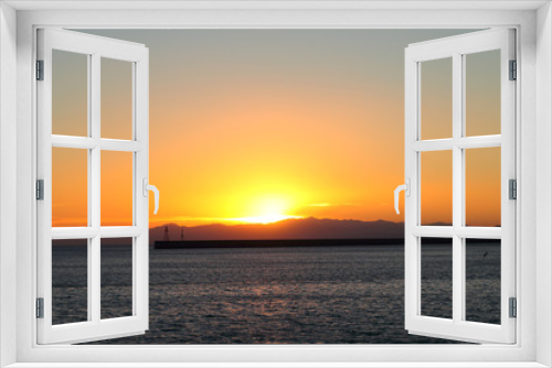 Fototapeta Naklejka Na Ścianę Okno 3D - Pier silhouette in sunset background