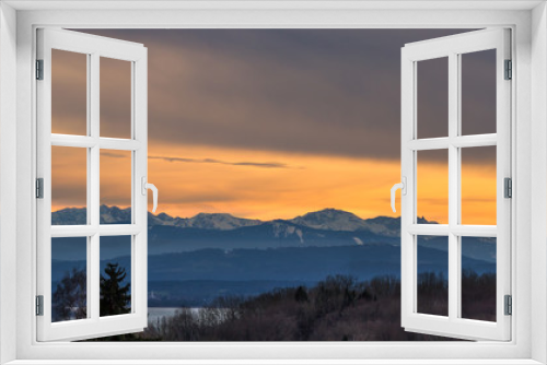 Fototapeta Naklejka Na Ścianę Okno 3D - Föhnstimmung im Alpenvorland