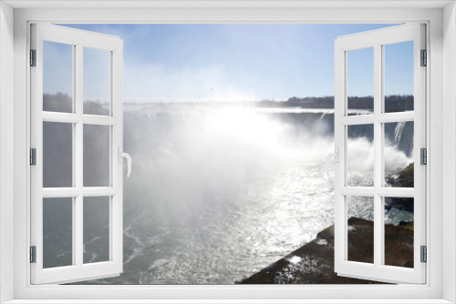 Fototapeta Naklejka Na Ścianę Okno 3D - Canadian side of Niagara Falls
