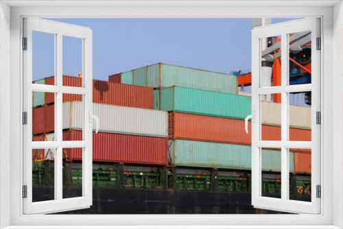Fototapeta Naklejka Na Ścianę Okno 3D - Container Ship in port