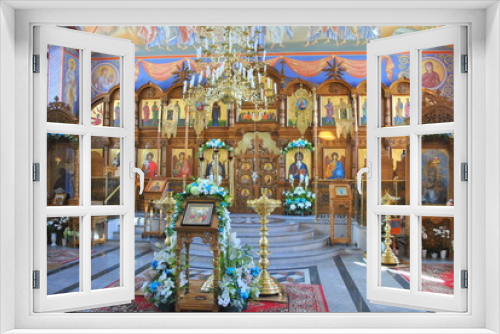 Fototapeta Naklejka Na Ścianę Okno 3D - Ikonostas w cerkwi prawosławnej