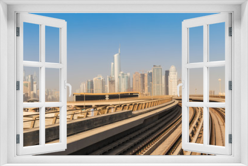 Fototapeta Naklejka Na Ścianę Okno 3D - Metro subway tracks in the United Arab Emirates