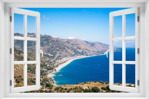 Fototapeta Naklejka Na Ścianę Okno 3D - Distant view of a beach in Sicily