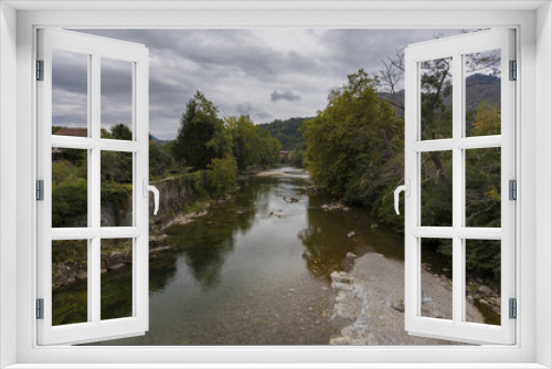 Fototapeta Naklejka Na Ścianę Okno 3D - Río Sella a su paso por Cangas de Onís (Asturias, España).