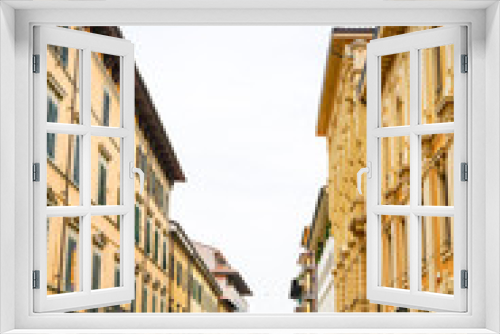 Fototapeta Naklejka Na Ścianę Okno 3D - PISA, ITALY - July 24, 2016. street view of Old Town Pisa Tuscan